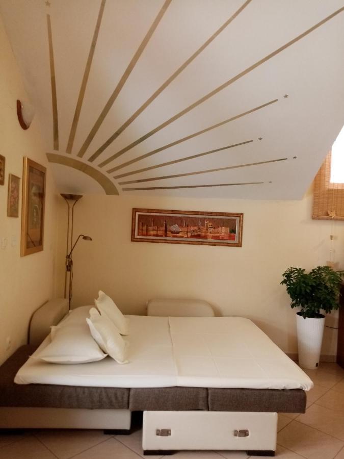 Apartments & Rooms Trogir Stars Free Parking Exterior foto