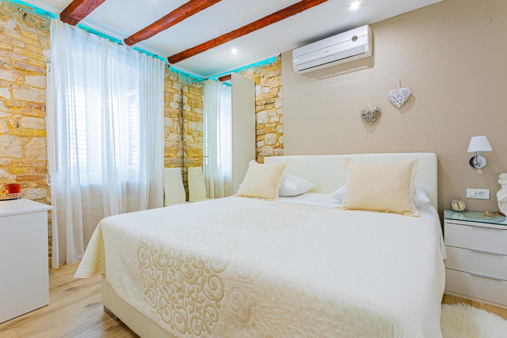Apartments & Rooms Trogir Stars Free Parking Exterior foto