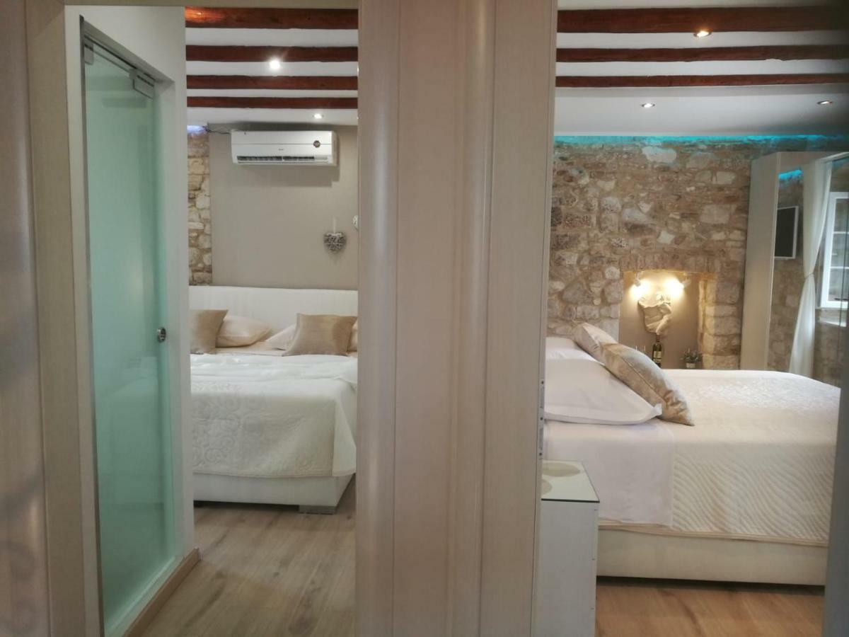 Apartments & Rooms Trogir Stars Free Parking Exterior foto